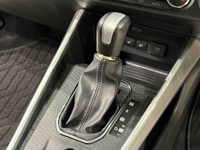 ロッキープレミアムＧ　パノラマモニター　電動パーキングブレーキＬＥＤヘッドランプ・フォグランプ　全車速追従機能付アダプティブクルーズコントロール　レーンキープコントロール　　１７インチアルミホイール　シートヒーター（広島県）の中古車