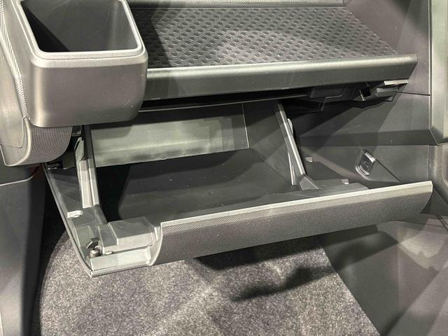タフトＧ　ダーククロムベンチャー　バックカメラ　シートヒータースカイフィールトップ　クロムパック　メッキパック　シルバーアンダーガーニッシュ　インテリアアクセント　ＬＥＤオートライト＆フォグランプ　電動パーキングブレーキ　バックカメラ　アルミホイール（広島県）の中古車