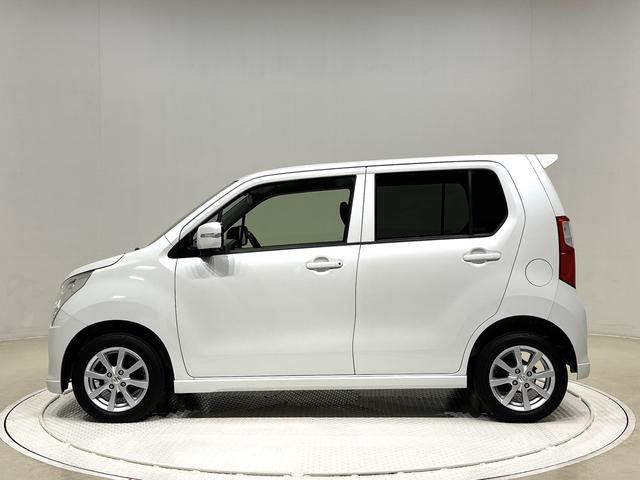 ワゴンＲＦＸリミテッド　２ＷＤ　ＣＶＴ車純正アルミホイール　キーフリーシステム　電動格納ドアミラー　プッシュ式フルオートエアコン　マルチリフレクターハロゲンヘッドライト（広島県）の中古車