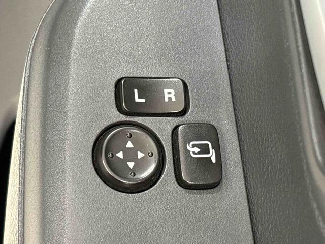 ワゴンＲＦＸリミテッド　２ＷＤ　ＣＶＴ車純正アルミホイール　キーフリーシステム　電動格納ドアミラー　プッシュ式フルオートエアコン　マルチリフレクターハロゲンヘッドライト（広島県）の中古車