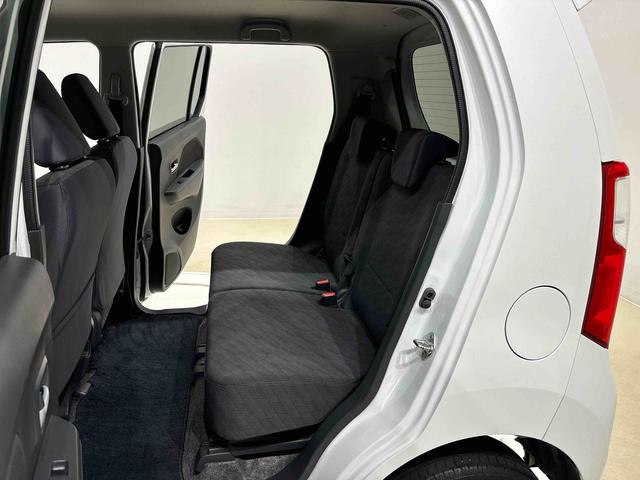 ワゴンＲＦＸリミテッド　２ＷＤ　ＣＶＴ車純正アルミホイール　キーフリーシステム　電動格納ドアミラー　プッシュ式フルオートエアコン　マルチリフレクターハロゲンヘッドライト（広島県）の中古車