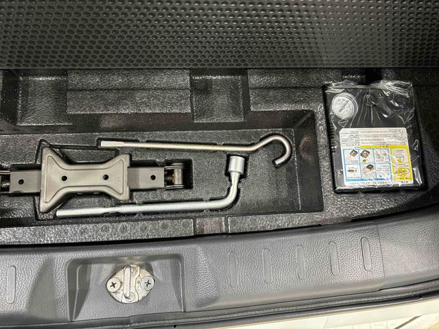ワゴンＲＦＸリミテッド　２ＷＤ　ＣＶＴ車純正アルミホイール　キーフリーシステム　電動格納ドアミラー　プッシュ式フルオートエアコン　マルチリフレクターハロゲンヘッドライト（広島県）の中古車