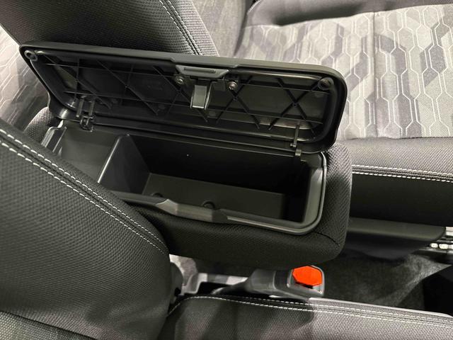 タフトＧターボ　ダーククロムベンチャー　電動パーキングブレーキスカイフィールトップ　ダークメッキパック　シルバーアンダーガーニッシュ　インテリアアクセント　ＬＥＤオートハイビーム＆フォグランプ　電動パーキングブレーキ　バックカメラ　アルミホイール（広島県）の中古車
