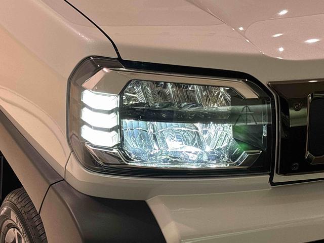 タフトＧターボ　ダーククロムベンチャー　電動パーキングブレーキスカイフィールトップ　ダークメッキパック　シルバーアンダーガーニッシュ　インテリアアクセント　ＬＥＤオートハイビーム＆フォグランプ　電動パーキングブレーキ　バックカメラ　アルミホイール（広島県）の中古車