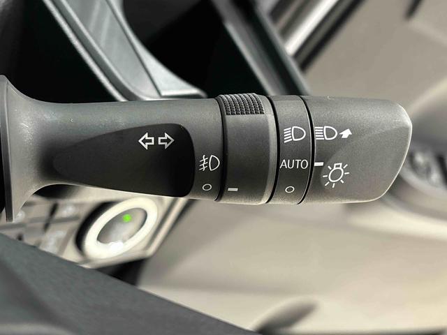 タントカスタムＸ　２ＷＤ　ＣＶＴ車　バックカメラＬＥＤヘッドランプ＆フォグランプ　両側電動スライドドア　運転席・助手席シートヒーター　キーフリーシステム　オート電動格納ドアミラー　ミラクルオープンドア　ＳＲＳサイドエアバッグ（広島県）の中古車
