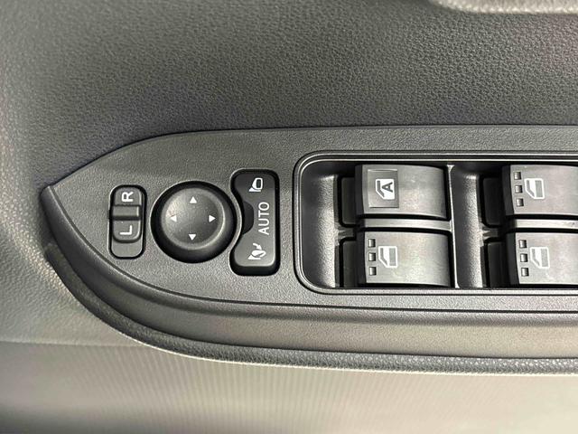 タントカスタムＲＳ　前席シートヒーター　全周囲カメラ　ターボ車ＬＥＤヘッドライト　ＬＥＤフォグランプ　オートブレーキホールド機能付き電動パーキングブレーキ　両側電動スライドドア　プッシュボタンスタート　ＳＲＳサイドエアバッグ　オーディオ操作用ステアリングスイッチ（広島県）の中古車