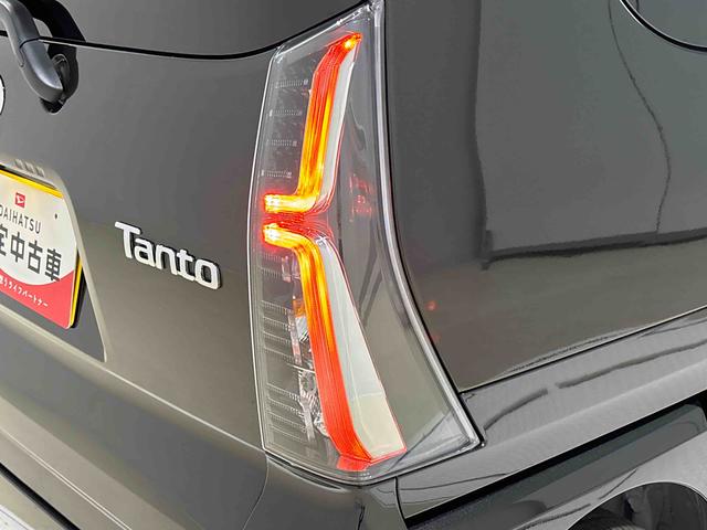 タントカスタムＲＳ　２ＷＤ　ＣＶＴ車　バックカメラＬＥＤヘッドランプ＆フォグランプ　ミラクルオープンドア　キーフリーシステム　オート電動格納ドアミラー　両側電動スライドドア　ＳＲＳサイドエアバッグ＆カーテンシールドエアバッグ　フロントシートヒーター（広島県）の中古車