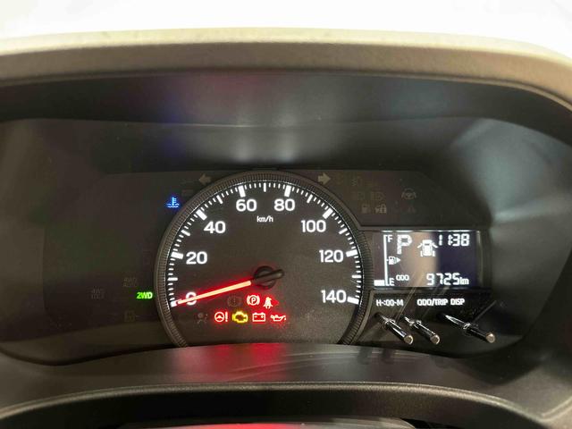 ハイゼットカーゴＤＸ　４ＷＤ　ＡＭ／ＦＭラジオ　オートライトハロゲンヘッドランプ　コーナーセンサー　オーバーヘッドシェルフ　フロントドアパワーウインドウ　マニュアルエアコン　キーレスエントリー　ＡＭ／ＦＭラジオ　テンパータイヤ　スチールホイール（広島県）の中古車