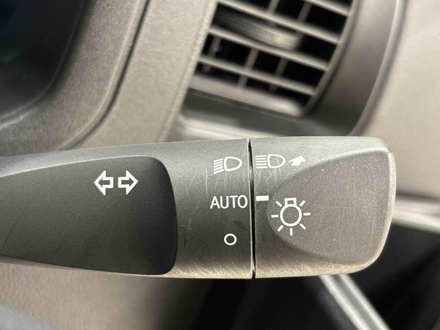 ハイゼットカーゴＤＸ　４ＷＤ　ＡＭ／ＦＭラジオ　オートライトハロゲンヘッドランプ　コーナーセンサー　オーバーヘッドシェルフ　フロントドアパワーウインドウ　マニュアルエアコン　キーレスエントリー　ＡＭ／ＦＭラジオ　テンパータイヤ　スチールホイール（広島県）の中古車
