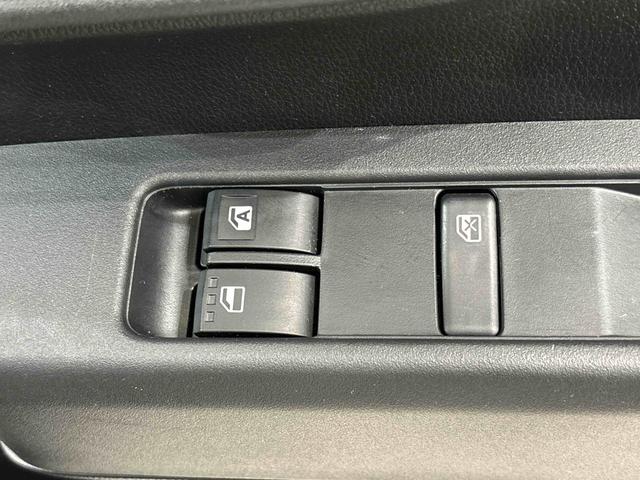 ハイゼットカーゴＤＸ　４ＷＤ　ＡＭ／ＦＭラジオ　オートライトハロゲンヘッドランプ　コーナーセンサー　オーバーヘッドシェルフ　フロントドアパワーウインドウ　マニュアルエアコン　キーレスエントリー　ＡＭ／ＦＭラジオ　テンパータイヤ　スチールホイール（広島県）の中古車