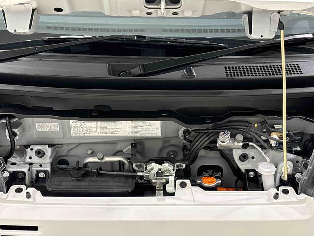ハイゼットカーゴＤＸ　４ＷＤ　ＡＭ／ＦＭラジオ　オートライトハロゲンヘッドランプ　コーナーセンサー　オーバーヘッドシェルフ　フロントドアパワーウインドウ　マニュアルエアコン　キーレスエントリー　ＡＭ／ＦＭラジオ　テンパータイヤ　スチールホイール（広島県）の中古車