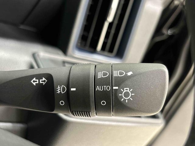 タントカスタムＲＳ　ターボ車　バックカメラ　前席シートヒーターＬＥＤヘッドライト　ＬＥＤフォグランプ　両側電動スライドドア　オートブレーキホールド機能付き電動パーキングブレーキ　前席シートヒーター　ＳＲＳサイドエアバッグ　オーディオ操作用ステアリングスイッチ（広島県）の中古車