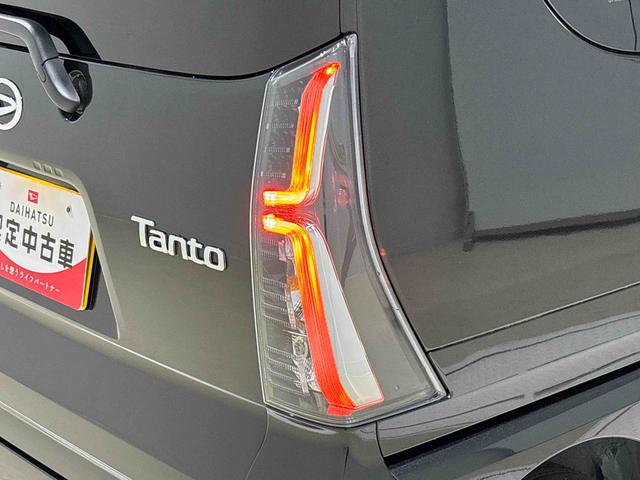 タントカスタムＲＳ　ターボ車　バックカメラ　前席シートヒーターＬＥＤヘッドライト　ＬＥＤフォグランプ　両側電動スライドドア　オートブレーキホールド機能付き電動パーキングブレーキ　前席シートヒーター　ＳＲＳサイドエアバッグ　オーディオ操作用ステアリングスイッチ（広島県）の中古車