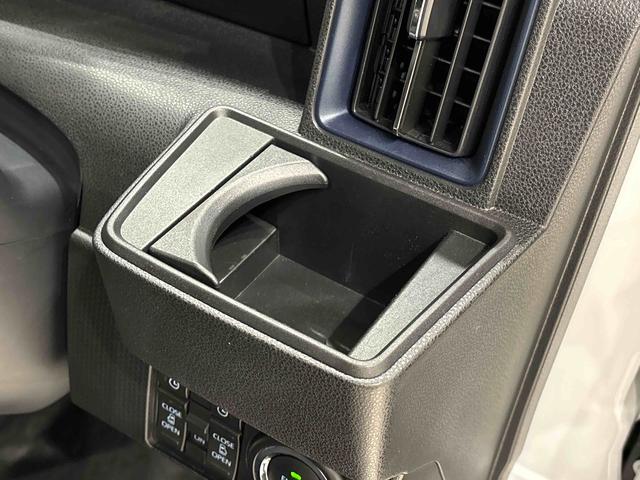 タントカスタムＲＳ　　ターボ付き　両側電動スライドドア　キーフリーステアリングスイッチ　バックカメラ　電動パーキングブレーキブレーキ　オートブレーキホールド機能　運転席・助手席シートヒーター　本革巻ステアリングホイール　運転席シートリフター　チルトステアリング（広島県）の中古車