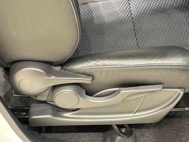 タントカスタムＲＳ　　ターボ付き　両側電動スライドドア　キーフリーステアリングスイッチ　バックカメラ　電動パーキングブレーキブレーキ　オートブレーキホールド機能　運転席・助手席シートヒーター　本革巻ステアリングホイール　運転席シートリフター　チルトステアリング（広島県）の中古車