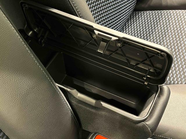 タントカスタムＲＳ　　ターボ付き　両側電動スライドドア　キーフリーステアリングスイッチ　バックカメラ　電動パーキングブレーキブレーキ　オートブレーキホールド機能　運転席・助手席シートヒーター　本革巻ステアリングホイール　運転席シートリフター　チルトステアリング（広島県）の中古車