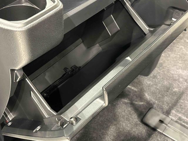 タントカスタムＲＳ　　ターボ付き　両側電動スライドドア　キーフリーステアリングスイッチ　バックカメラ　電動パーキングブレーキブレーキ　オートブレーキホールド機能　運転席・助手席シートヒーター　本革巻ステアリングホイール　運転席シートリフター　チルトステアリング（広島県）の中古車