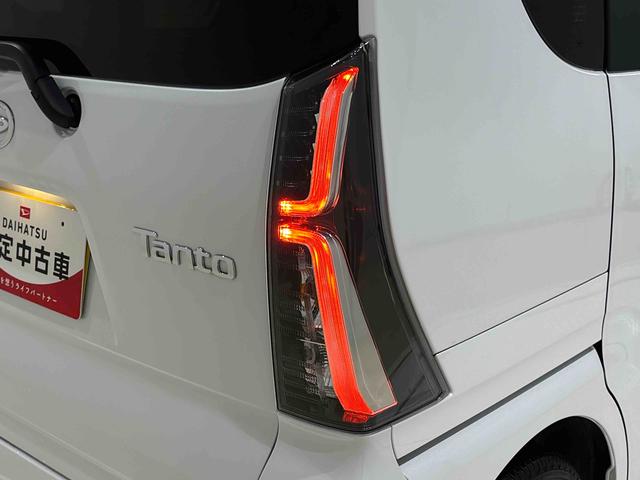 タントカスタムＲＳ　　ターボ付き　両側電動スライドドア　キーフリーステアリングスイッチ　バックカメラ　電動パーキングブレーキブレーキ　オートブレーキホールド機能　運転席・助手席シートヒーター　本革巻ステアリングホイール　運転席シートリフター　チルトステアリング（広島県）の中古車