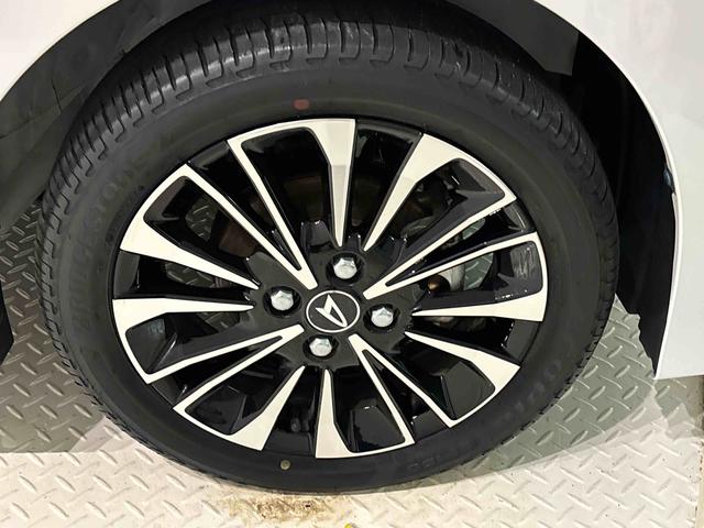 タントカスタムＲＳ　　ターボ付き　両側電動スライドドア　キーフリーステアリングスイッチ　バックカメラ　電動パーキングブレーキブレーキ　オートブレーキホールド機能　運転席・助手席シートヒーター　本革巻ステアリングホイール　運転席シートリフター　チルトステアリング（広島県）の中古車