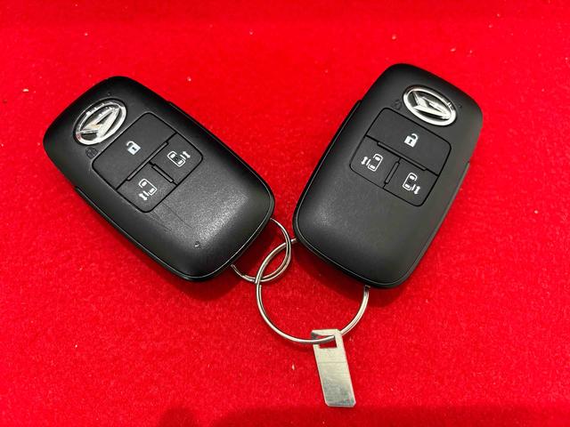 タントカスタムＲＳ　　ターボ付き　両側電動スライドドア　キーフリーステアリングスイッチ　バックカメラ　電動パーキングブレーキブレーキ　オートブレーキホールド機能　運転席・助手席シートヒーター　本革巻ステアリングホイール　運転席シートリフター　チルトステアリング（広島県）の中古車