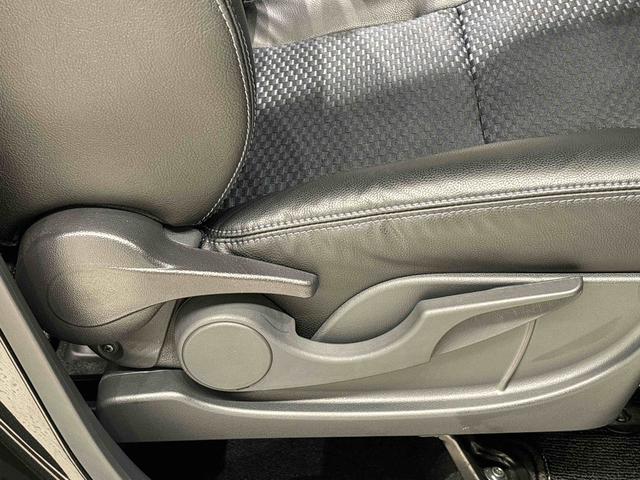 タントカスタムＲＳ　バックカメラ　シートバックテーブルＬＥＤオートライト　パワースライドドアウェルカムオープン機能　電動パーキングブレーキ　運転席助手席シートヒーター　アルミホイール　キーフリーシステム　　オート電動格納式ドアミラー（広島県）の中古車