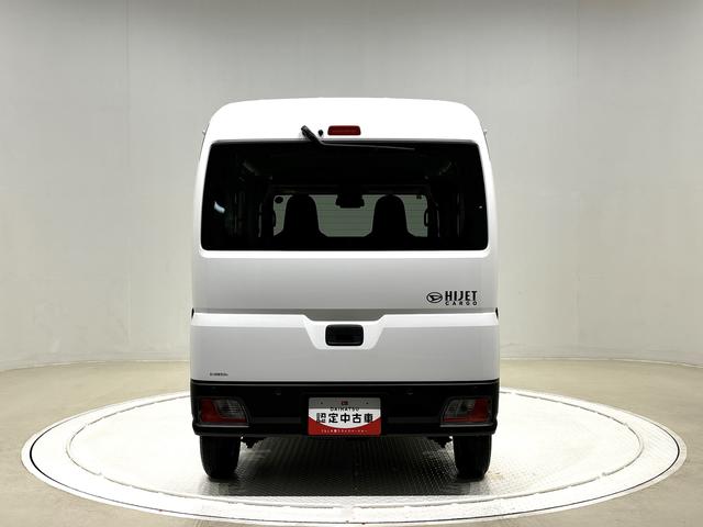 ハイゼットカーゴＤＸ　４ＷＤ　ＣＶＴ車両側スライドドア　マルチリフレクターハロゲンヘッドライト　ダイヤル式マニュアルエアコン　リヤスモークガラス　キーレスエントリー　リヤヒーター（広島県）の中古車
