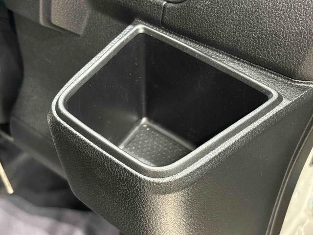 ハイゼットカーゴＤＸ　４ＷＤ　ＣＶＴ車両側スライドドア　マルチリフレクターハロゲンヘッドライト　ダイヤル式マニュアルエアコン　リヤスモークガラス　キーレスエントリー　リヤヒーター（広島県）の中古車