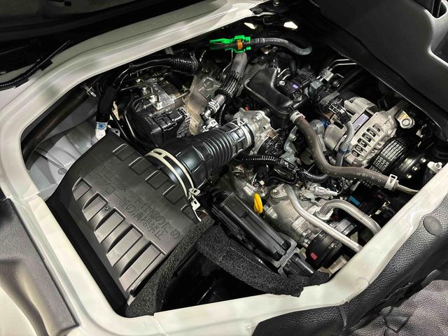 ハイゼットカーゴＤＸ　４ＷＤ　ＣＶＴ車両側スライドドア　マルチリフレクターハロゲンヘッドライト　ダイヤル式マニュアルエアコン　リヤスモークガラス　キーレスエントリー　リヤヒーター（広島県）の中古車