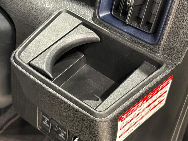 タントカスタムＲＳ　バックカメラ　ＥＴＣ　両側電動スライドドアＬＥＤヘッドライト　ＬＥＤフォグランプ　両側電動スライドドア　オートブレーキホールド機能付き電動パーキングブレーキ　前席シートヒーター　ＳＲＳサイドエアバッグ　オーディオ操作用ステアリングスイッチ（広島県）の中古車