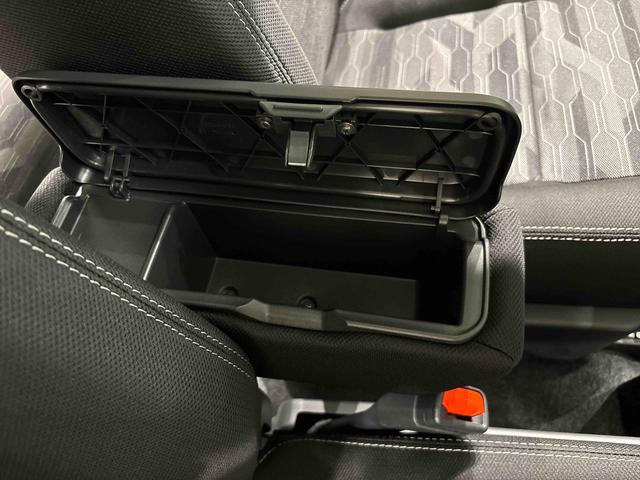 タフトＧ　ダーククロムベンチャー　バックカメラ付き（広島県）の中古車