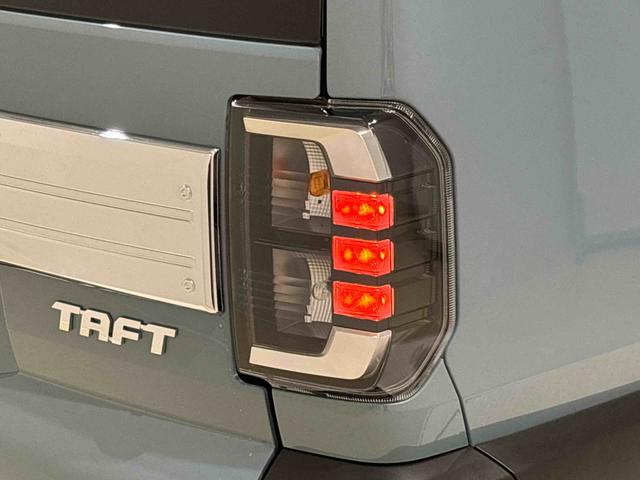 タフトＧターボ　クロムベンチャースカイフィールトップ　クロムパック　メッキパック　シルバーアンダーガーニッシュ　インテリアアクセント　ＬＥＤオートハイビーム＆フォグランプ　電動パーキングブレーキ　バックカメラ　アルミホイール（広島県）の中古車