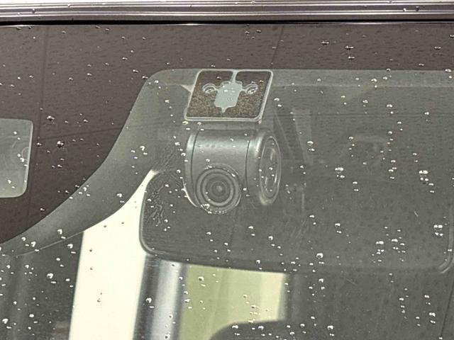 タントカスタムＲＳ　ナビ　バックカメラ　ＥＴＣＬＥＤオートライト　パワースライドドアウェルカムオープン機能　運転席ロングスライドシ−ト　助手席ロングスライド　助手席イージークローザー　運転席助手席シートヒーター　１５インチアルミホイール（広島県）の中古車
