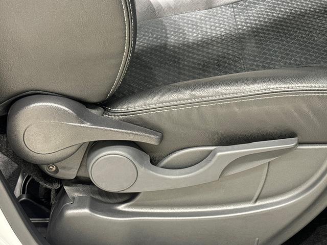 タントカスタムＲＳ　ナビ　バックカメラ　ＥＴＣＬＥＤオートライト　パワースライドドアウェルカムオープン機能　運転席ロングスライドシ−ト　助手席ロングスライド　助手席イージークローザー　運転席助手席シートヒーター　１５インチアルミホイール（広島県）の中古車