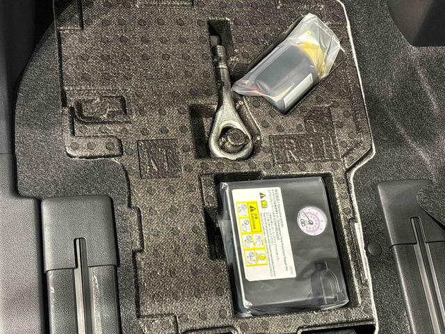タントカスタムＸＬＥＤオートライト　パワースライドドアウェルカムオープン機能　電動パーキングブレーキ　運転席助手席シートヒーター　アルミホイール　キーフリーシステム　　オート電動格納式ドアミラー（広島県）の中古車