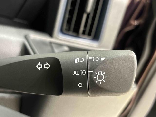 タントＸ　プッシュボタンスタート　シートヒーター　シートリフターＬＥＤオートライト　パワースライドドアウェルカムオープン機能　電動パーキングブレーキ　運転席助手席シートヒーター　　フルホイールキャツプ　キーフリーシステム　　オート電動格納式ドアミラー（広島県）の中古車