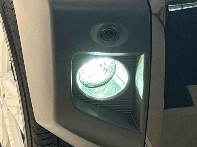 タフトＧ　クロムベンチャー　電動パーキング　バックカメラスカイフィールトップ　クロムパック　メッキパック　シルバーアンダーガーニッシュ　インテリアアクセント　ＬＥＤオートライト＆フォグランプ　電動パーキングブレーキ　バックカメラ　アルミホイール（広島県）の中古車