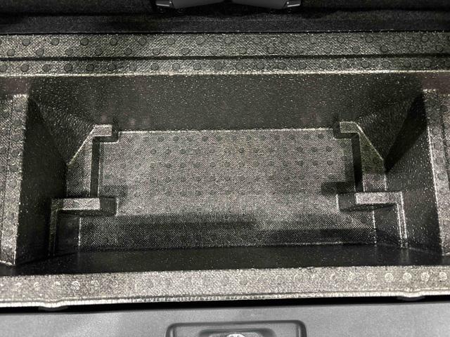 タントカスタムＲＳＬＥＤオートライト　パワースライドドアウェルカムオープン機能　電動パーキングブレーキ　運転席助手席シートヒーター　アルミホイール　キーフリーシステム　　オート電動格納式ドアミラー（広島県）の中古車