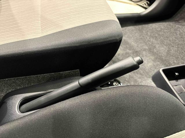 ミライースＸ　リミテッドＳＡIIIＬＥＤヘッドランプ　セキュリティアラーム　コーナーセンサー　１４インチフルホイールキャップ　キーレスエントリー　電動格納式ドアミラー　ショツピングフック　マニュアルエアコン（広島県）の中古車