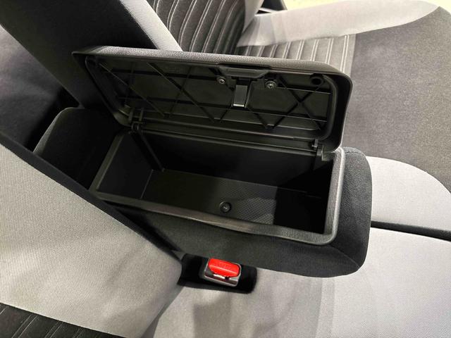 キャストアクティバＧ　リミテッド　ＳＡIII　ナビ　ＥＴＣ車載器パノラマモニター対応カメラ　運転席・助手席シートヒーター　ＬＥＤヘッドランプ・フォグランプ　アルミホイール　オートライト　プッシュボタンスタート　セキュリティアラーム（広島県）の中古車