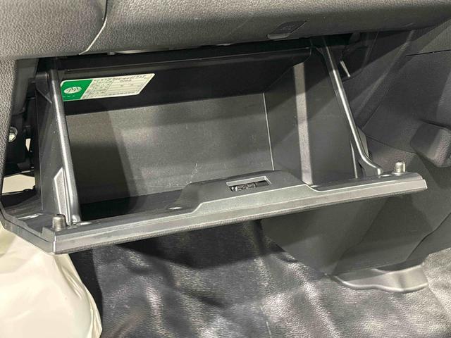 ハイゼットカーゴスペシャル　マニュアルエアコン　パワーステアリングハロゲンヘッドランプ　荷室ランプ　コーナーセンサー　ＡＭ・ＦＭラジオ　テンパータイヤ　スチールホイール　フロントパワーウインドゥ　リヤヒーター　オートライト　リヤヒーター（広島県）の中古車