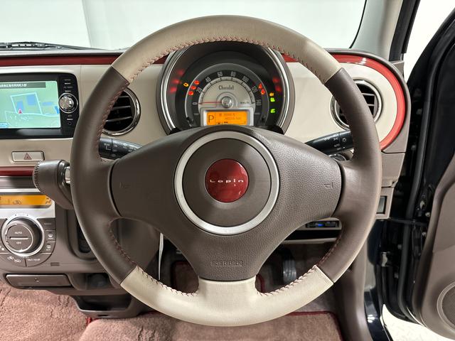 アルトラパンショコラＸ　スマートフォン連携ナビ装着車　バックカメラ　ＥＴＣ付オートエアコン　プッシュボタンスタート　アイドリングストップ車　電動格納式ドアミラー　運転席シートリフター　リヤワイパー　セキュリティアラーム　１４インチアルミホイール　電子カードキー（広島県）の中古車