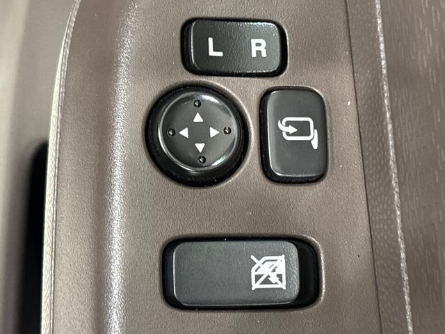 アルトラパンショコラＸ　スマートフォン連携ナビ装着車　バックカメラ　ＥＴＣ付オートエアコン　プッシュボタンスタート　アイドリングストップ車　電動格納式ドアミラー　運転席シートリフター　リヤワイパー　セキュリティアラーム　１４インチアルミホイール　電子カードキー（広島県）の中古車