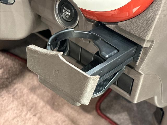 アルトラパンショコラＸ　スマートフォン連携ナビ装着車　バックカメラ　ＥＴＣ付オートエアコン　プッシュボタンスタート　アイドリングストップ車　電動格納式ドアミラー　運転席シートリフター　リヤワイパー　セキュリティアラーム　１４インチアルミホイール　電子カードキー（広島県）の中古車