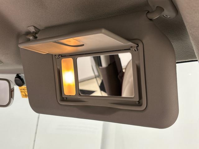 アルトラパンショコラＸ　スマートフォン連携ナビ装着車　バックカメラ　ＥＴＣ付オートエアコン　プッシュボタンスタート　アイドリングストップ車　電動格納式ドアミラー　運転席シートリフター　リヤワイパー　セキュリティアラーム　１４インチアルミホイール　電子カードキー（広島県）の中古車