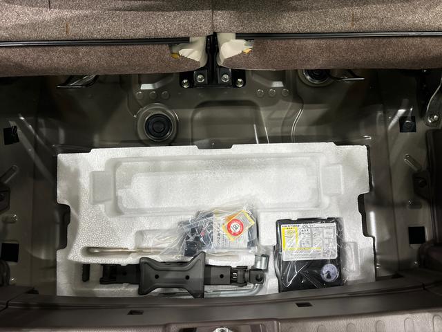 アルトラパンショコラＸ　スマートフォン連携ナビ装着車　バックカメラ　ＥＴＣ付オートエアコン　プッシュボタンスタート　アイドリングストップ車　電動格納式ドアミラー　運転席シートリフター　リヤワイパー　セキュリティアラーム　１４インチアルミホイール　電子カードキー（広島県）の中古車