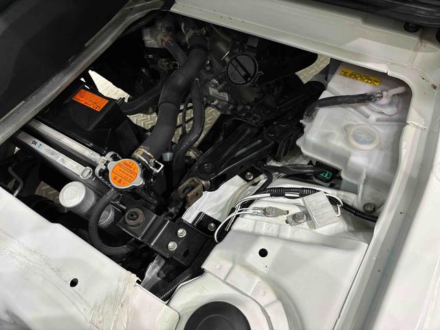 ハイゼットトラックスタンダード　リヤ４枚リーフスプリングハロゲンヘッドランプ　１２インチスチールホイール　スペアタイヤ（広島県）の中古車