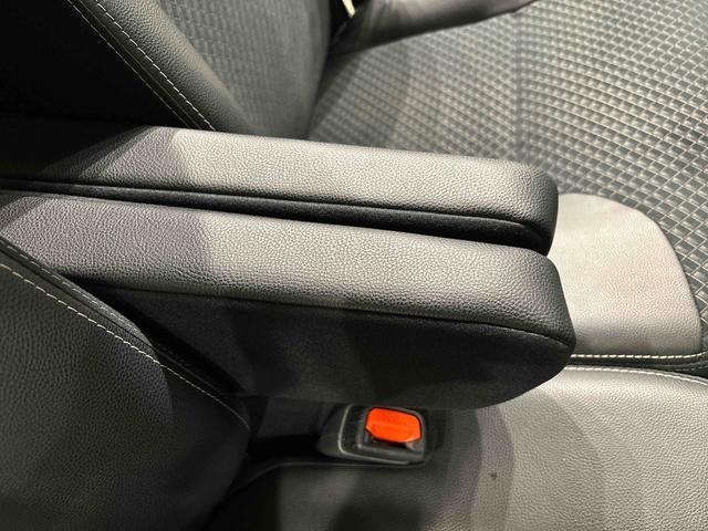 タントカスタムＲＳセレクション　２ＷＤ　ＣＶＴ車　バックカメラミラクルオープンドア　両側電動スライドドア　アダプティブクルーズコントロール　ＬＥＤヘッドランプ＆フォグランプ　キーフリーシステム　オート電動格納ドアミラー　運転席・助手席シートヒーター（広島県）の中古車