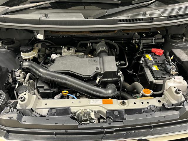 トールカスタムＧ　電動パーキングブレーキ　両側パワースライドＥＤヘッドランプ・フォグランプ　　１５インチアルミホイール　オートライト　プッシュボタンスタート　クルーズコントロール　　コーナーセンサー　パワースライドドア　キーフリーシステム（広島県）の中古車