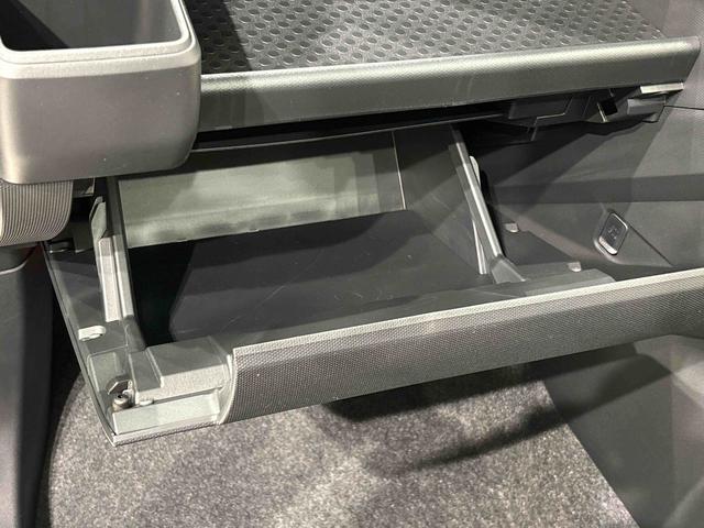 タフトＧターボ　クロムベンチャー　バックカメラスカイフィールトップ　クロムパック　メッキパック　シルバーアンダーガーニッシュ　インテリアアクセント　ＬＥＤオートハイビーム＆フォグランプ　電動パーキングブレーキ　バックカメラ　アルミホイール（広島県）の中古車