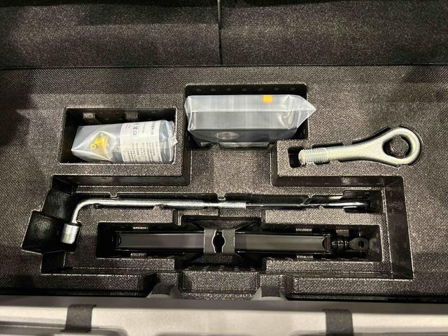 タフトＧターボ　クロムベンチャー　バックカメラスカイフィールトップ　クロムパック　メッキパック　シルバーアンダーガーニッシュ　インテリアアクセント　ＬＥＤオートハイビーム＆フォグランプ　電動パーキングブレーキ　バックカメラ　アルミホイール（広島県）の中古車